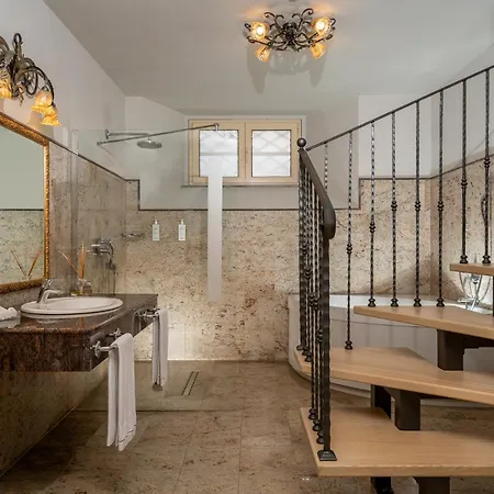 Hotel Park Pacchiosi 5*
