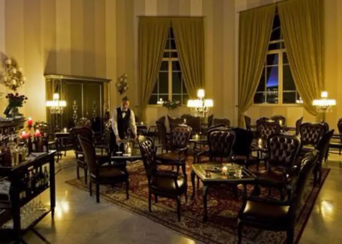 Grand Di | Esperienze 5* פארמה